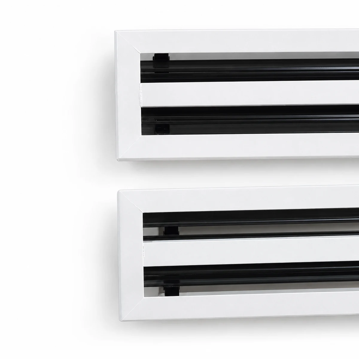 Linear slot diffusers